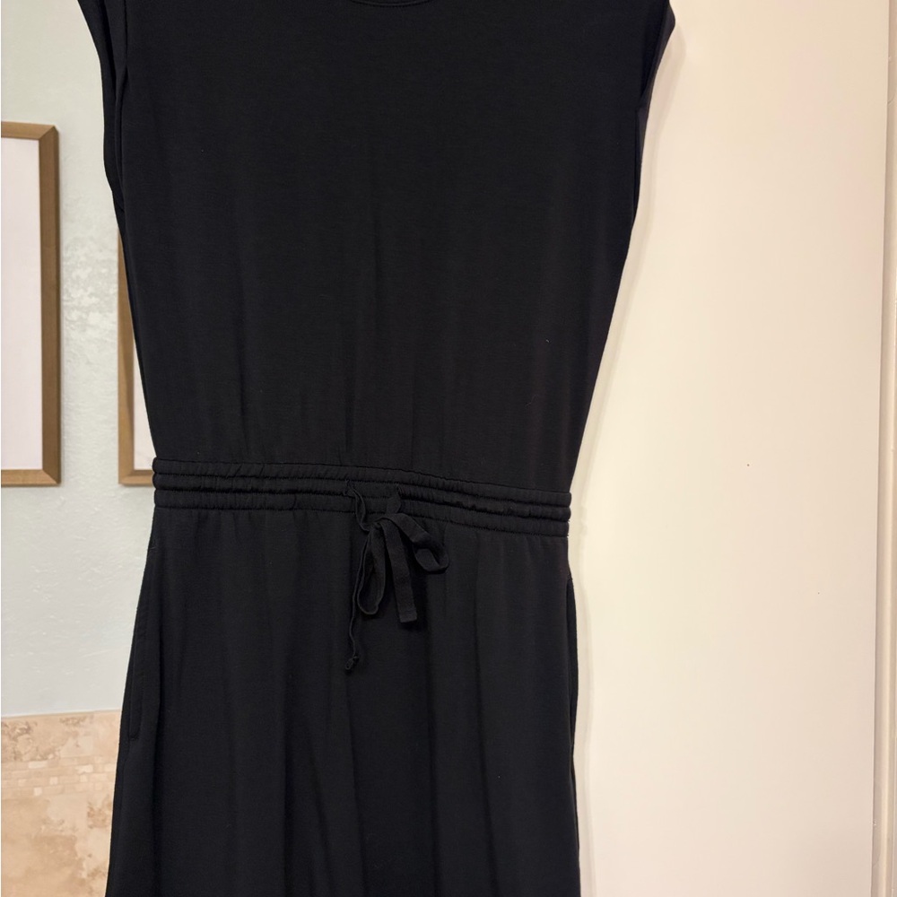 Lou & Grey Black casual Dress with Drawstring Waist, NWOT